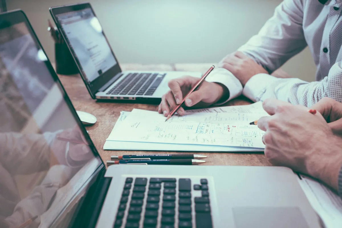 Illustration accompanying Red, White & Reviewed: Why Every Law Firm Needs a Mid-Year Ops Audit